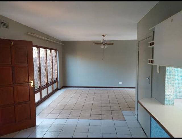 2 BEDROOM APARTMENT FOR SALE IN PIETERMARITZBURG CENTRAL